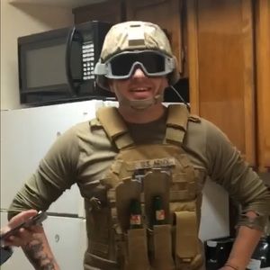 Meet your Posher, Luis